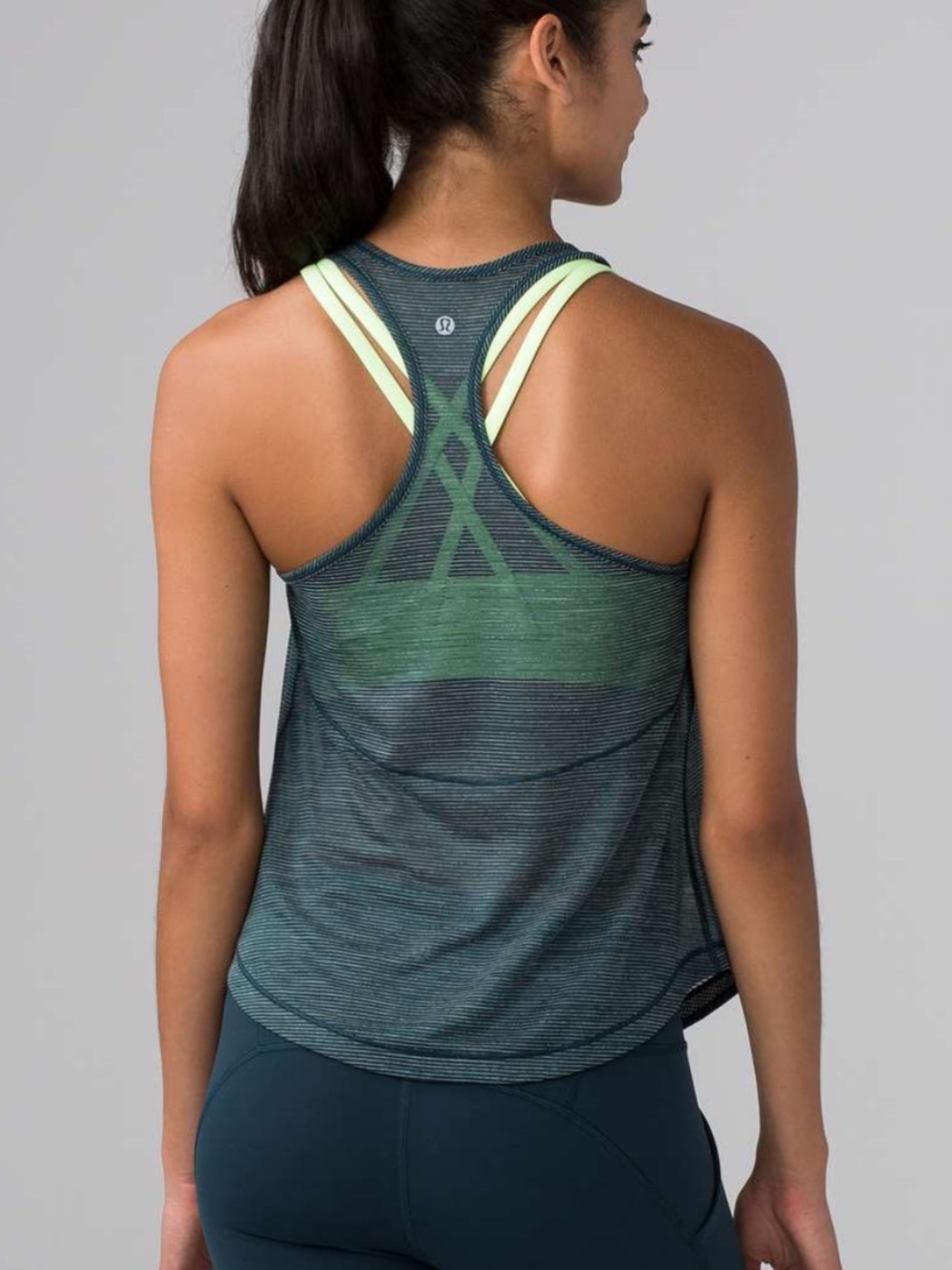 Lululemon Long Distance Tank Heathered Submarine Women’s 4 Fall Outdoor